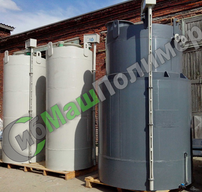Tanks and vessels for corrosive environment
